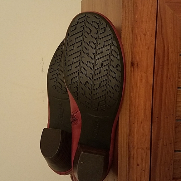 Burgundy Leather Boots (Fits wider calf) - Picture 3 of 5